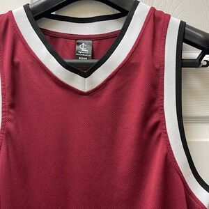 Clifford Lenox Men's Medium Red V-Neck Sleeveless Jersey Bodybuilding Shirt Tail